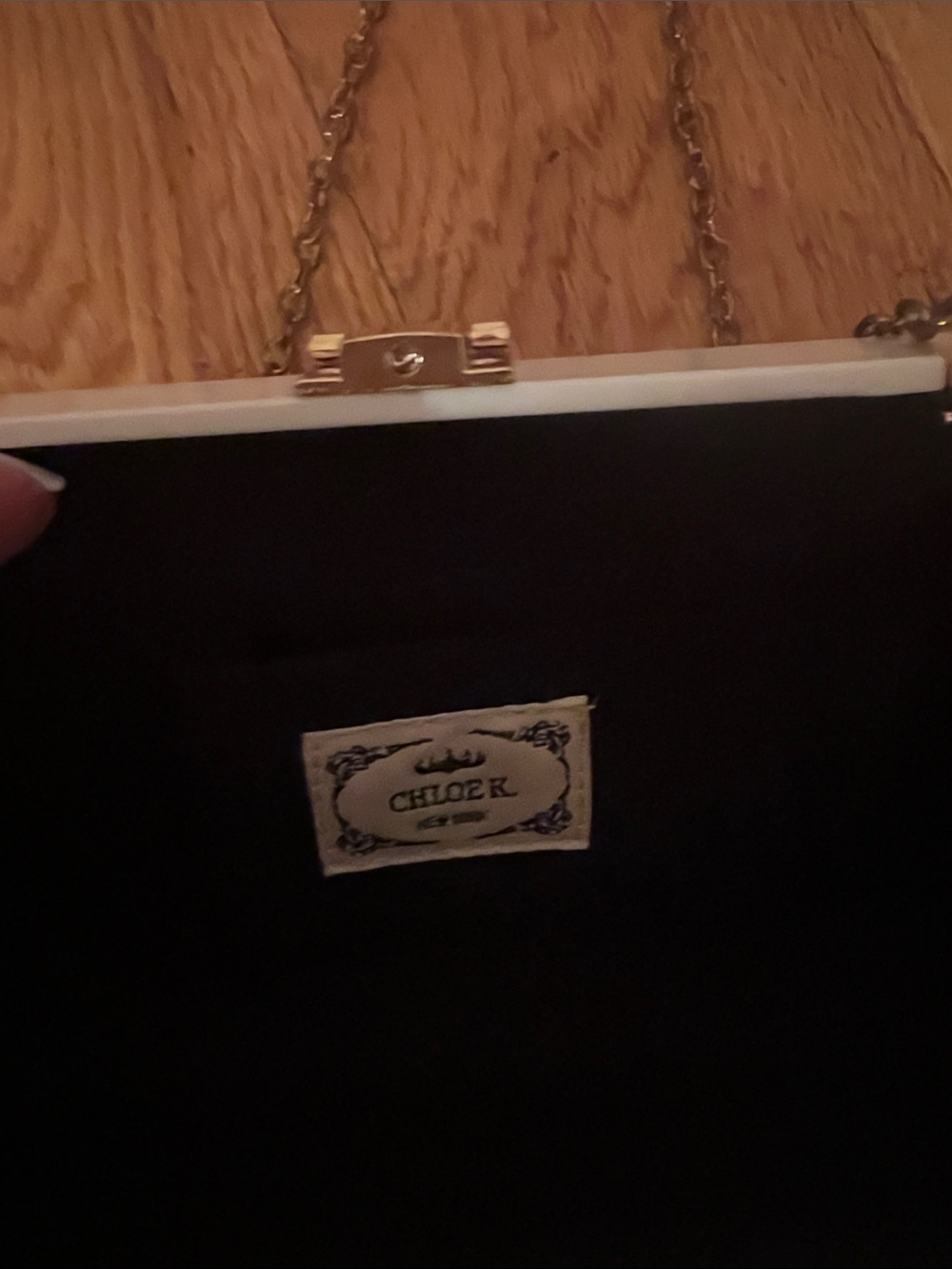Chloe K White Box Clutch with Red Pixel Heart and Gold Chain Strap - Picture 3 of 4
